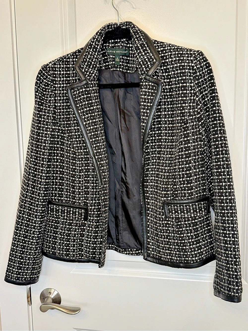 Harve Benard Tweed Blazer in Black & White Size Small Like New